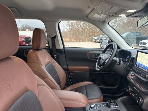 Used 2023 Ford Bronco Sport Badlands w/ Premium Package image 14