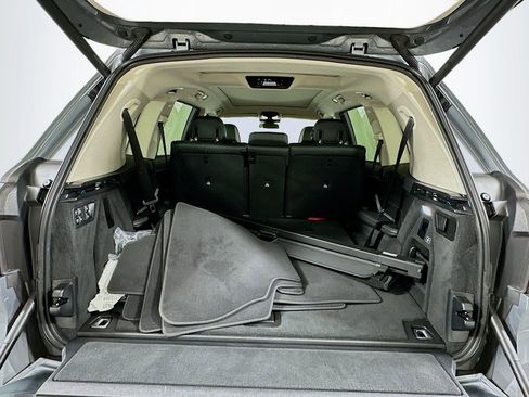 Certified 2023 BMW X7 xDrive40i w/ Executive Package image 27