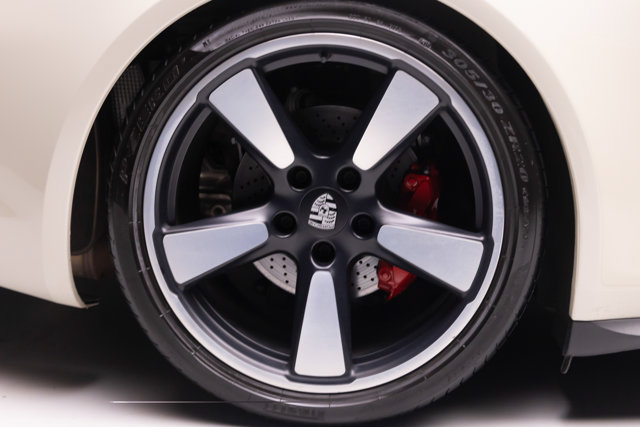 Used 2014 Porsche 911 50th Anniversary Edition RWD image 38