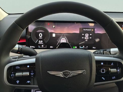 New 2026 Genesis GV70 2.5T Select image 33