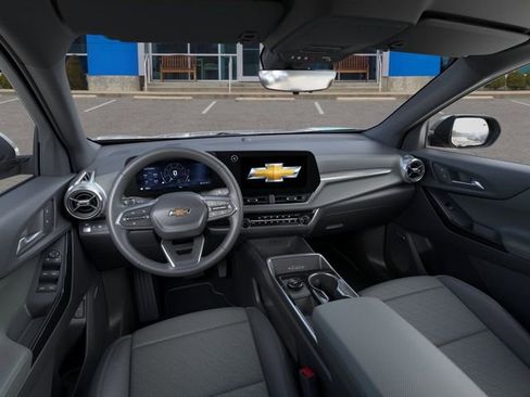 New 2026 Chevrolet Equinox LT FWD image 15