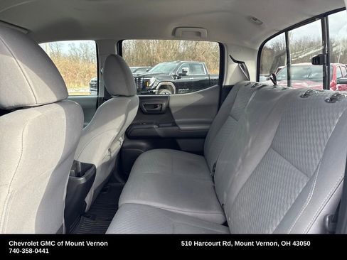 Used 2020 Toyota Tacoma SR image 22