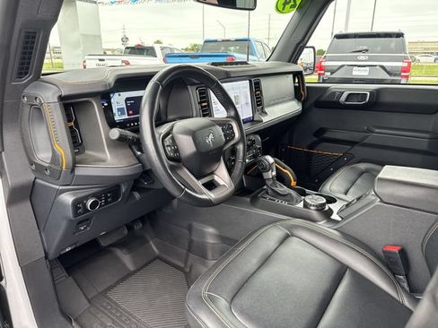 Used 2024 Ford Bronco Badlands AWD/4WD image 11