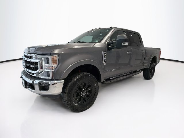 Used 2021 Ford F350 Lariat w/ Tremor Off-Road Package AWD/4WD image 3