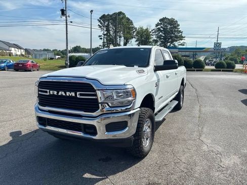 Used 2021 RAM 2500 Big Horn AWD/4WD image 4