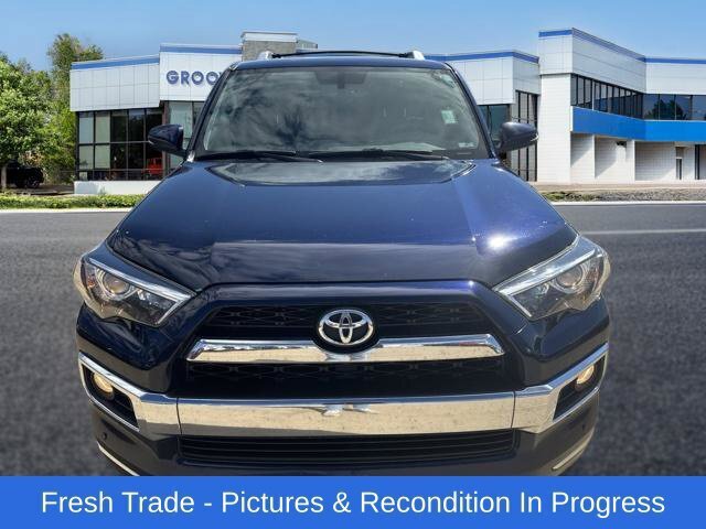Used 2019 Toyota 4Runner Limited AWD/4WD image 10