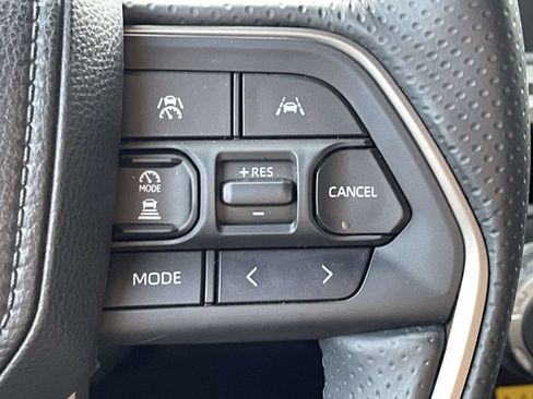 Used 2025 Toyota 4Runner TRD Sport RWD image 32