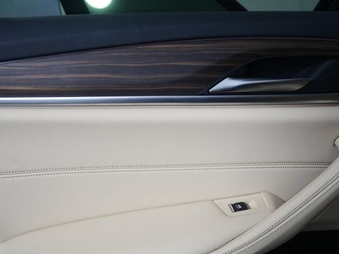 Certified 2023 BMW 530i w/ Convenience Package RWD image 13