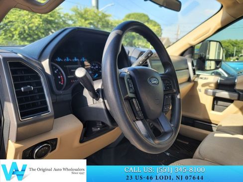 Used 2020 Ford F250 XLT w/ Snow Plow Prep Package AWD/4WD image 10