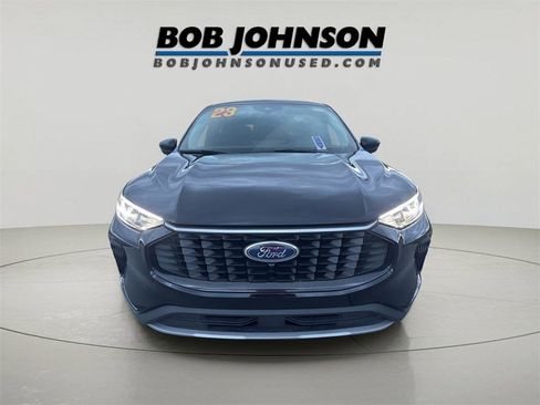 Used 2023 Ford Escape Active w/ Tech Pack #2 image 2