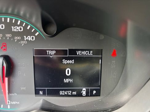 Used 2018 Chevrolet Trax LS AWD/4WD image 23