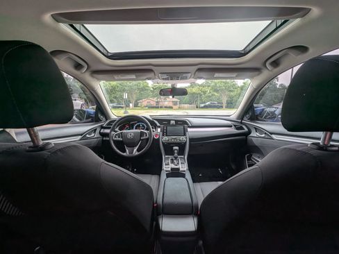 Used 2017 Honda Civic EX-T image 19