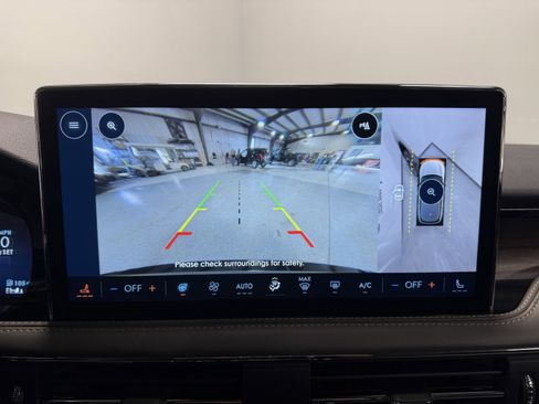 Used 2025 Lincoln Corsair Grand Touring w/ Equipment Group 301A image 10