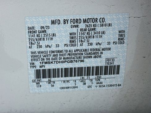 Used 2023 Ford Explorer XLT w/ Equipment Group 202A RWD image 25