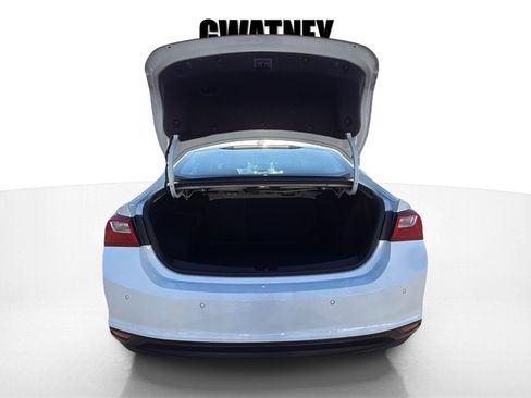 Used 2024 Chevrolet Malibu LT image 15