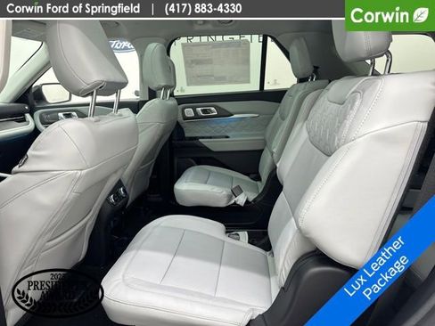 New 2026 Ford Explorer Platinum w/ LUX Leather Package AWD/4WD image 22
