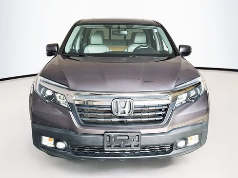 Used 2018 Honda Ridgeline RTL-T image 2