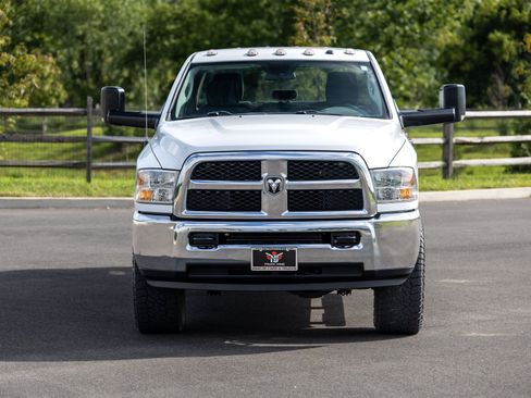 Used 2015 RAM 2500 Tradesman w/ Chrome Appearance Group AWD/4WD image 5