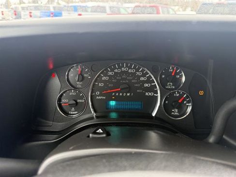 Used 2024 Chevrolet Express 2500 w/ Driver Convenience Package image 13