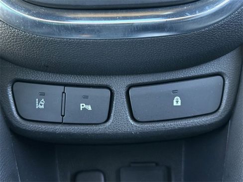 Certified 2014 Buick Encore Premium image 20