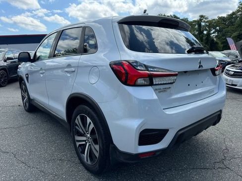 Used 2023 Mitsubishi Outlander Sport AWD image 3