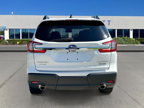 Used 2023 Subaru Ascent Touring AWD/4WD image 6