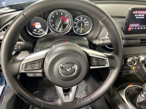 Used 2019 MAZDA MX-5 Miata RF Grand Touring w/ GT-S Package image 11