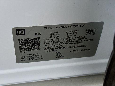 Used 2024 Buick Enclave Premium image 12