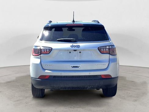 Used 2025 Jeep Compass Limited AWD/4WD image 4
