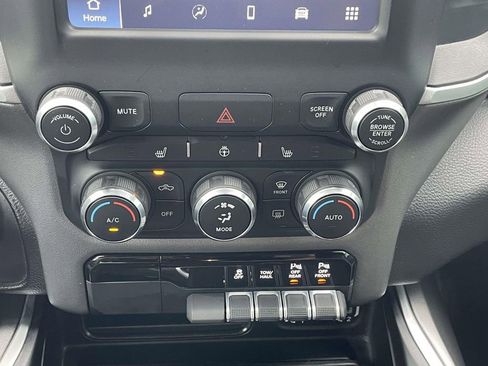 Used 2022 RAM 1500 Big Horn AWD/4WD image 27