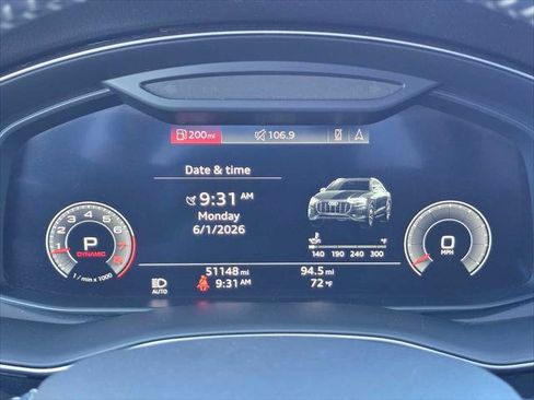 Used 2019 Audi Q8 Premium Plus w/ Premium Plus AWD/4WD image 27