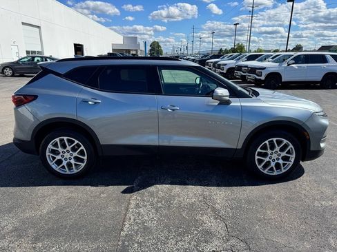 Used 2024 Chevrolet Blazer LT FWD image 8