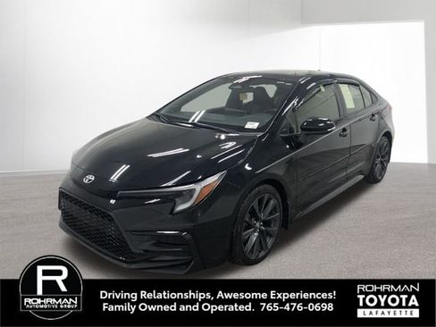 Used 2023 Toyota Corolla XSE image 2