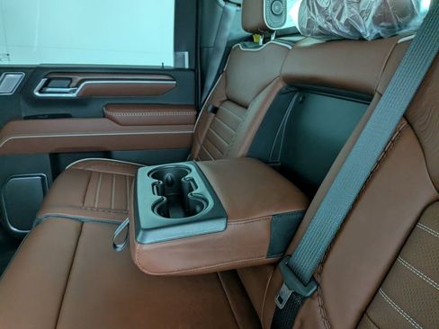 New 2026 GMC Sierra 3500 Denali Ultimate image 31