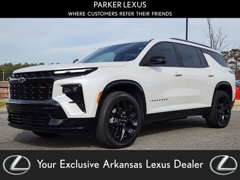 Used 2024 Chevrolet Traverse RS image 1