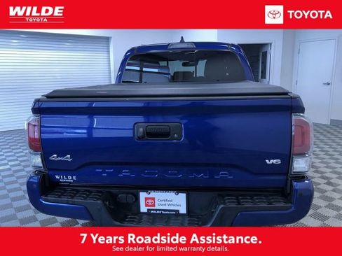 Certified 2022 Toyota Tacoma Limited image 5