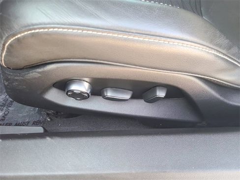 Used 2021 Chevrolet Corvette Stingray Premium Conv w/ Z51 Performance Package image 17