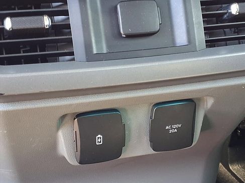 Used 2024 Ford F150 XLT w/ Equipment Group 302A MID image 25