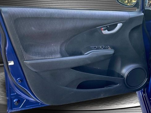 Used 2013 Honda Fit Sport image 20