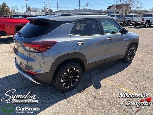 Certified 2022 Chevrolet TrailBlazer LT w/ Convenience Package AWD/4WD image 4
