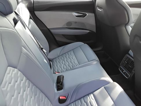 Used 2022 Audi e-tron GT Premium Plus w/ Performance Package image 24