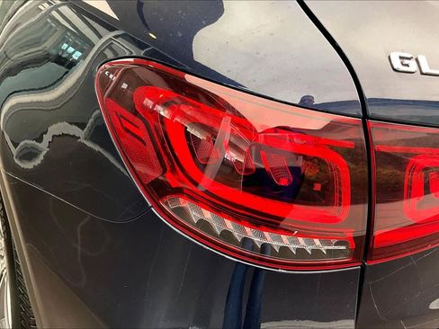 Used 2022 Mercedes-Benz GLC 300 GLC 300 image 27