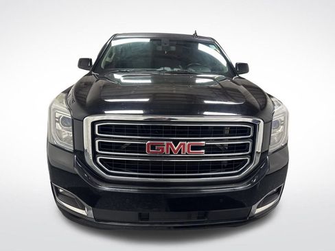 Used 2016 GMC Yukon SLE image 2