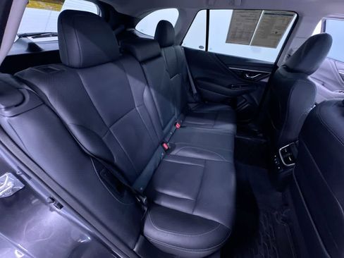 Used 2022 Subaru Outback Limited AWD/4WD image 37