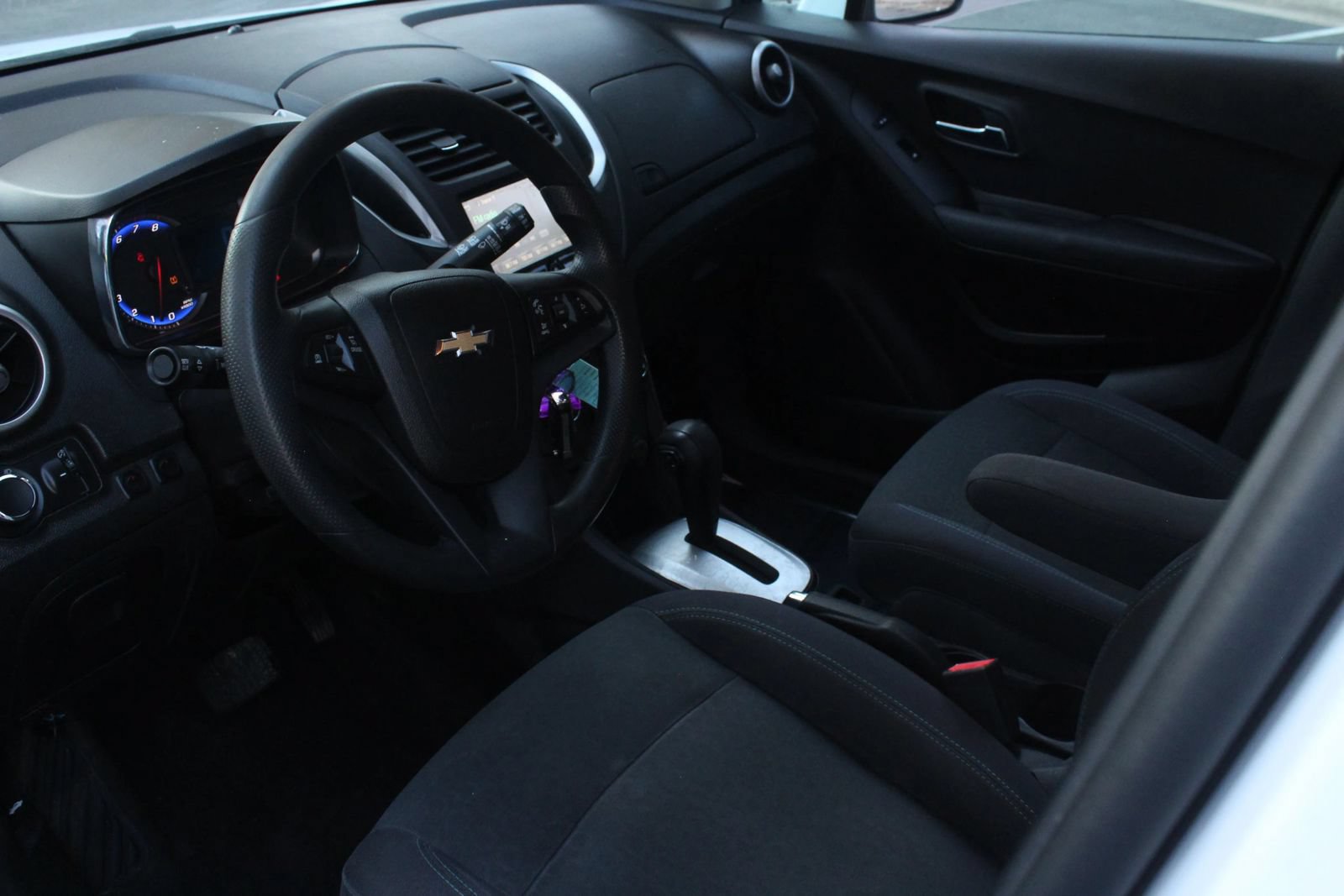Used 2016 Chevrolet Trax LS AWD/4WD image 13