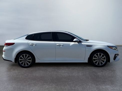 Used 2020 Kia Optima Premium FWD image 2