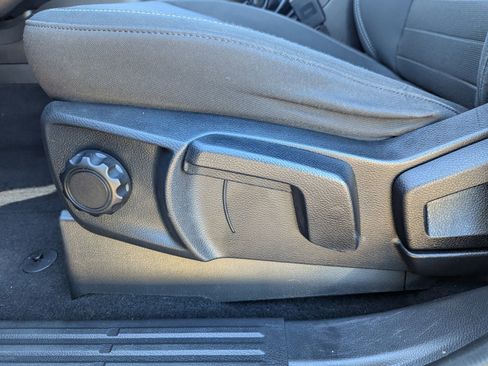 Used 2019 Ford Ranger XLT w/ Equipment Group 301A Mid image 22