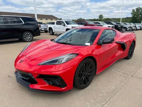 Used 2024 Chevrolet Corvette Stingray Premium Cpe w/ Z51 Performance Package RWD image 7