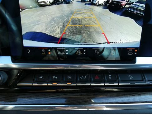 Certified 2025 Chevrolet Silverado 1500 LT image 30