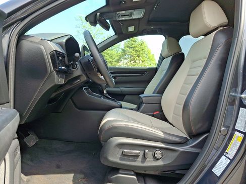 Used 2023 Honda CR-V Sport Touring image 13